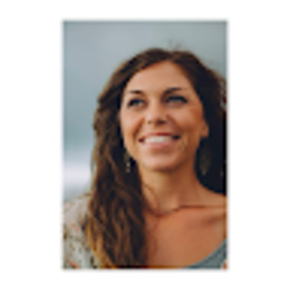 Meet your Posher, Erin - Picture 1 of 1